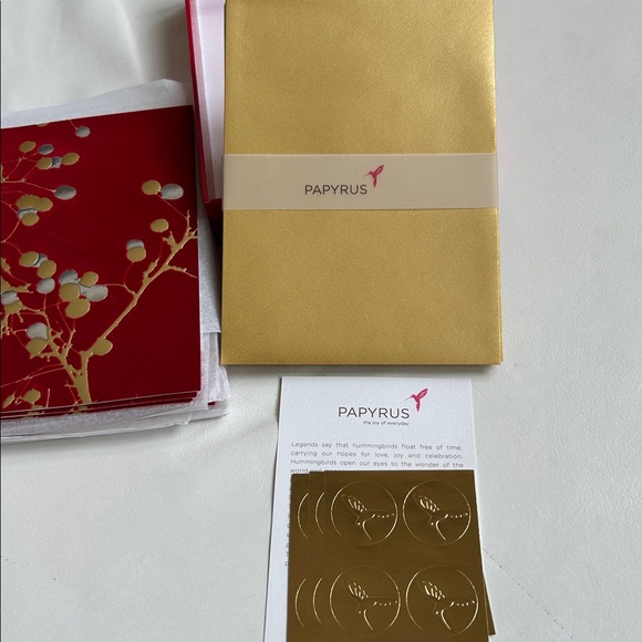 Papyrus 14 Velvet Holiday Cards Set - Picture 4 of 8